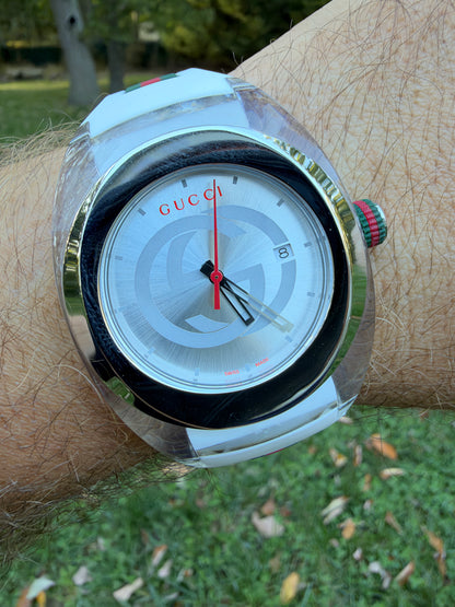 White GUCCI XXL Sync SYNC Swiss Made Watch 46mm YA137102