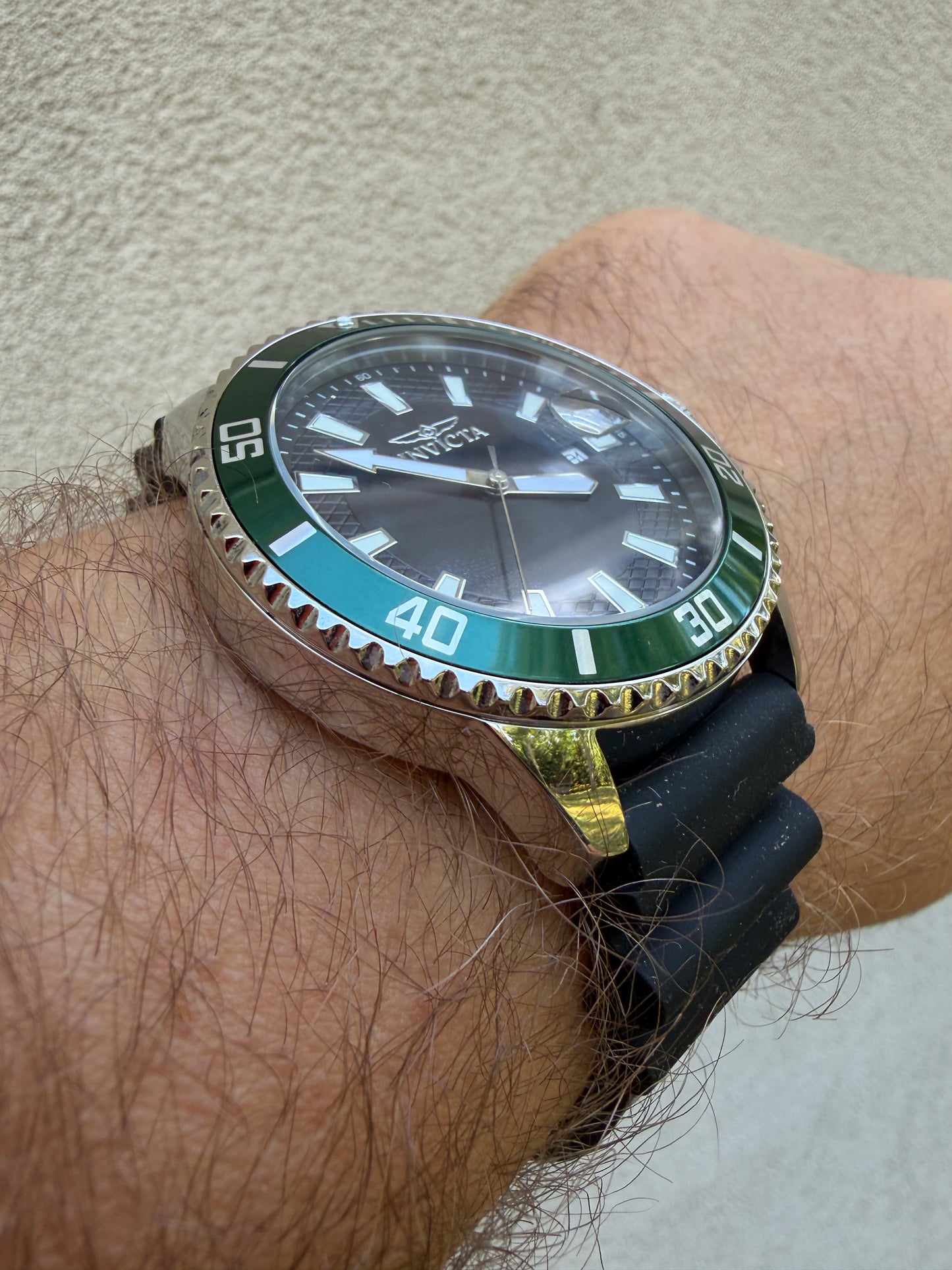 Invicta Pro Diver 46129 45mm Green Bezel - Japan Movement Silicone Strap
