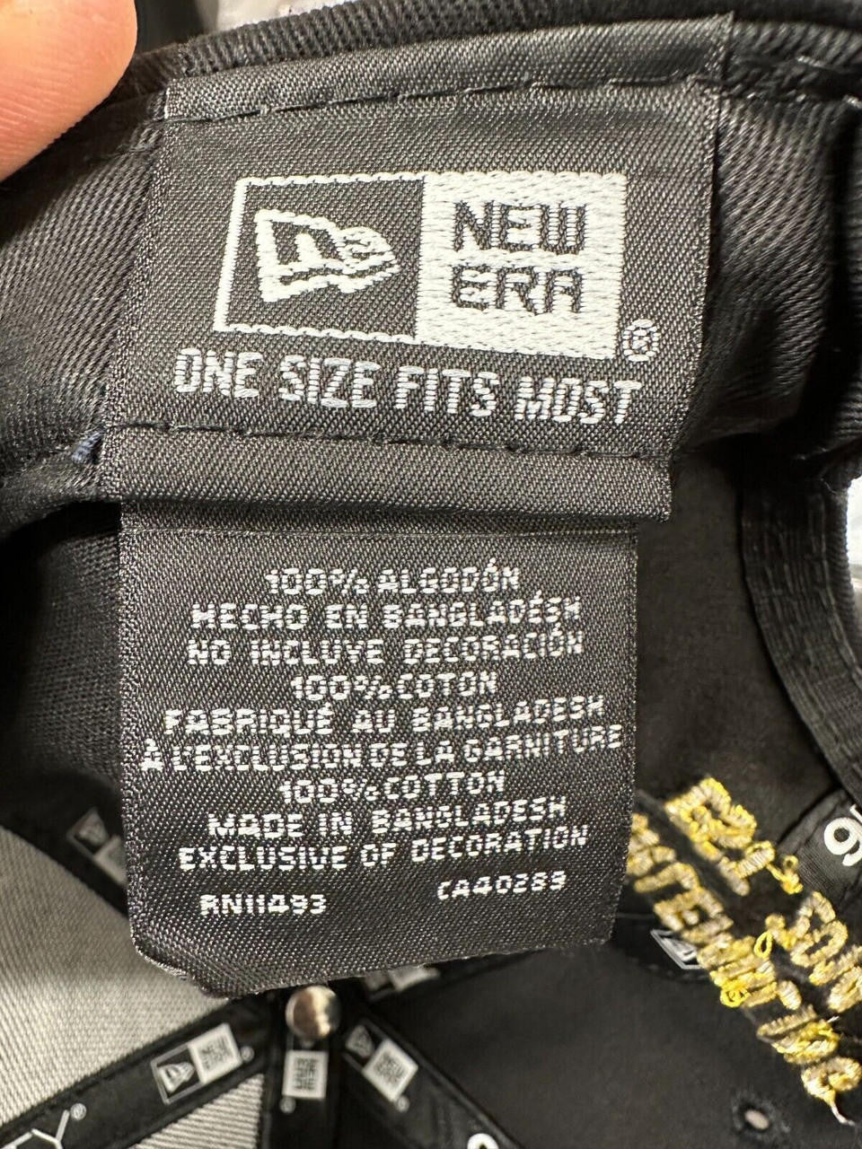 Authentic New Era Limited Edition 9FIFTY Harlembling Snapback