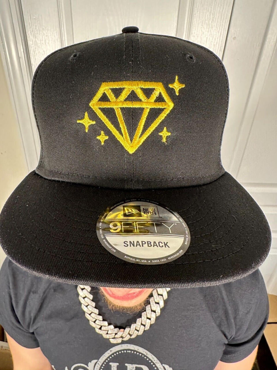 Authentic New Era Limited Edition 9FIFTY Harlembling Snapback