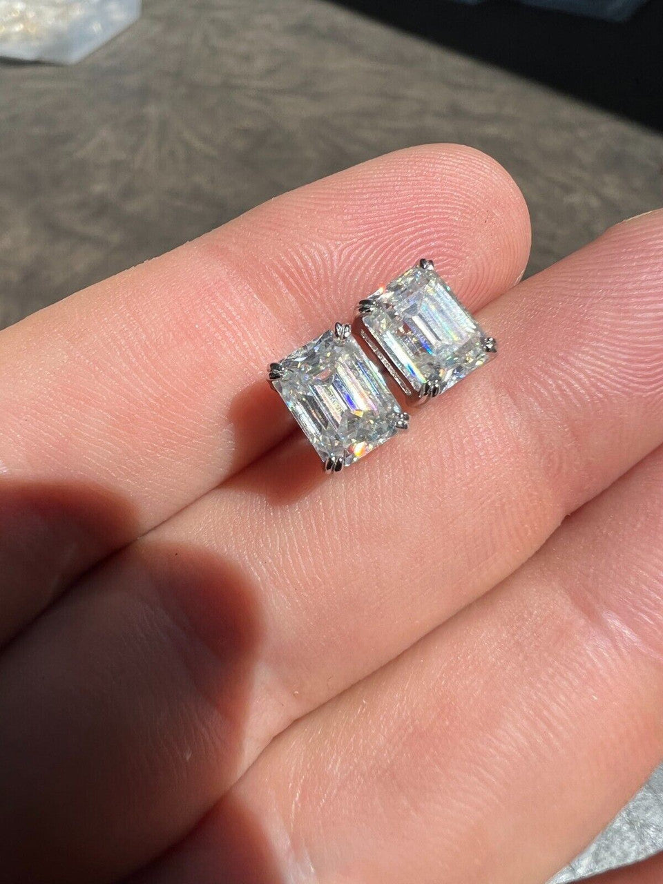 HarlemBling 4ct Emerald Cut Real Moissanite Screw Back Solitaire Stud Earrings 925 Silver