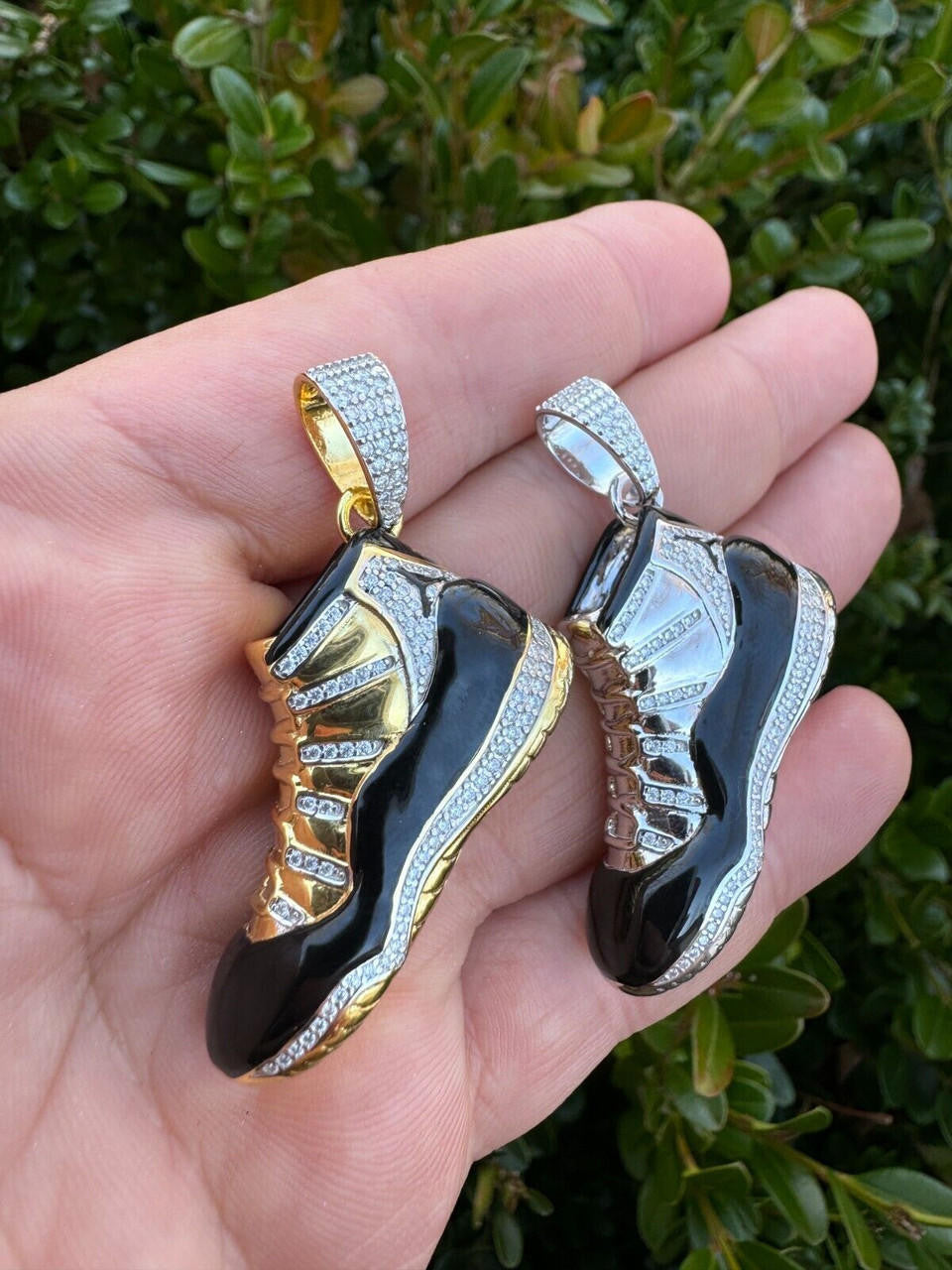nike air jordan gold pendant