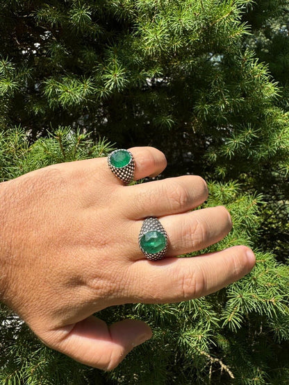 HarlemBling Black & White Ring - 925 Silver Oxidized - Genuine Green Emerald Stone