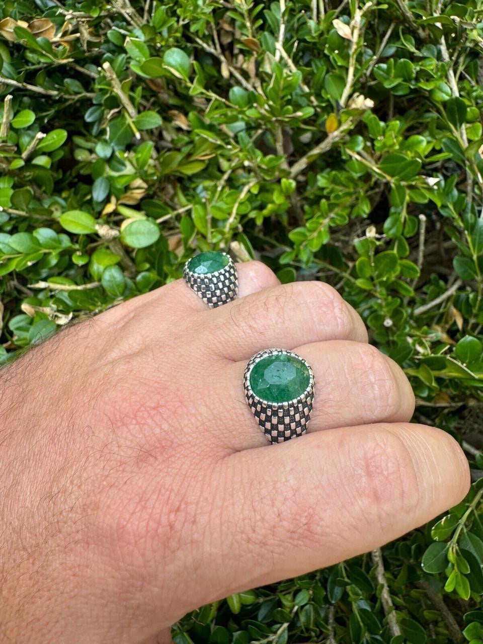 HarlemBling Black & White Ring - 925 Silver Oxidized - Genuine Green Emerald Stone