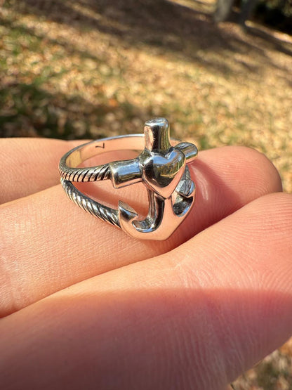 HarlemBling Cross On Anchor Ring - 925 Silver Oxidized - Plain