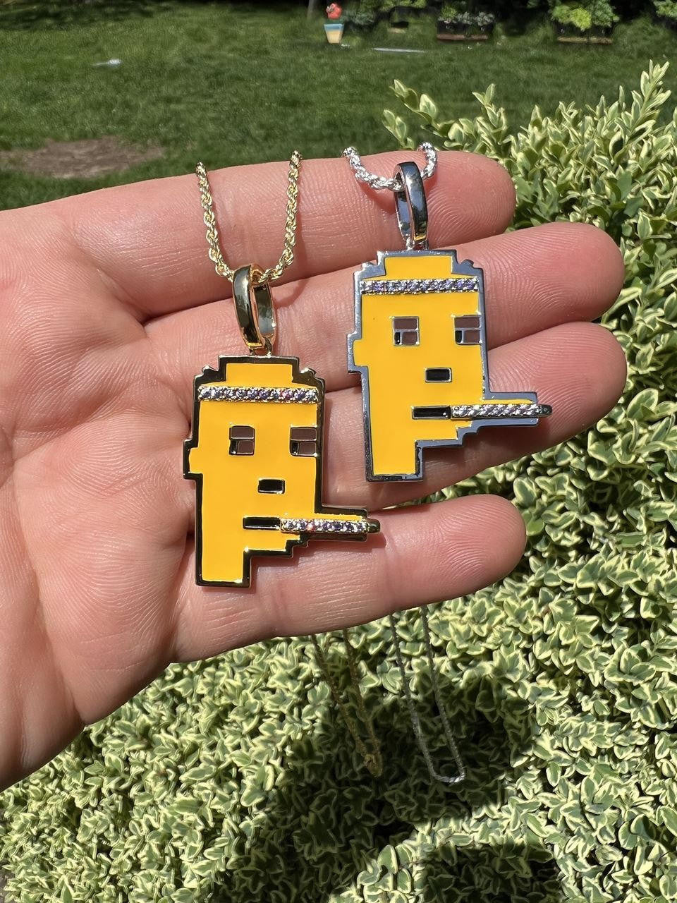 HarlemBling Cryptopunk NFT #4 Guy Smoking Blunt Iced Pendant Necklace Solid 925 Silver / 14k