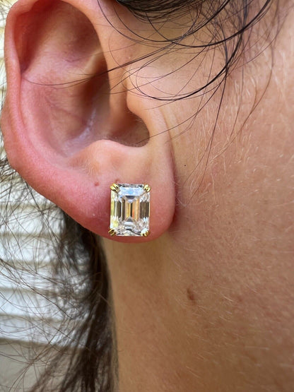 HarlemBling Emerald Cut Real Moissanite Solitaire Stud Earrings 14ct Gold Plated 925 Silver