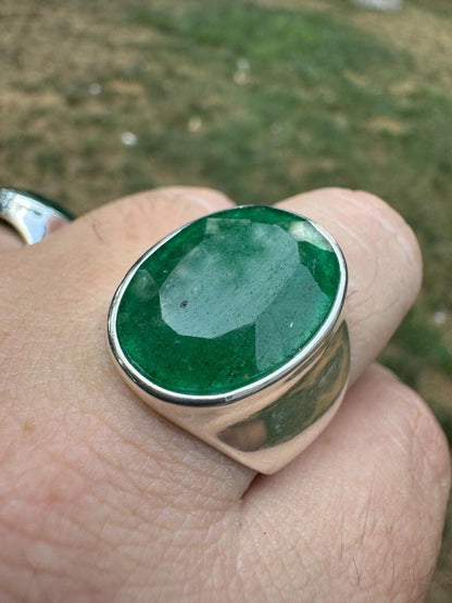 HarlemBling Hollywood Swag Ring - 925 Silver - Genuine Green Emerald Stone