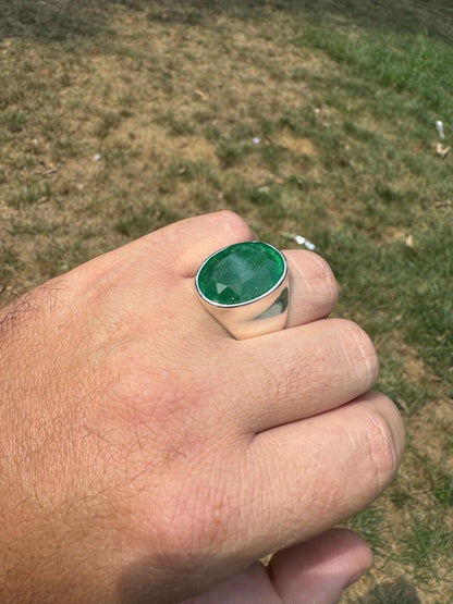 HarlemBling Hollywood Swag Ring - 925 Silver - Genuine Green Emerald Stone