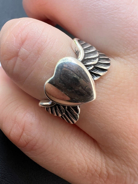 HarlemBling Irish Claddagh Friendship and Love 925 Sterling Silver Ring Heart W Feathers