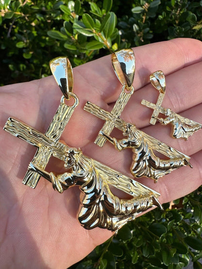 HarlemBling Jesus Carrying Cross Pendant Plain Necklace 14k Gold Vermeil 925 Silver - 3 Size