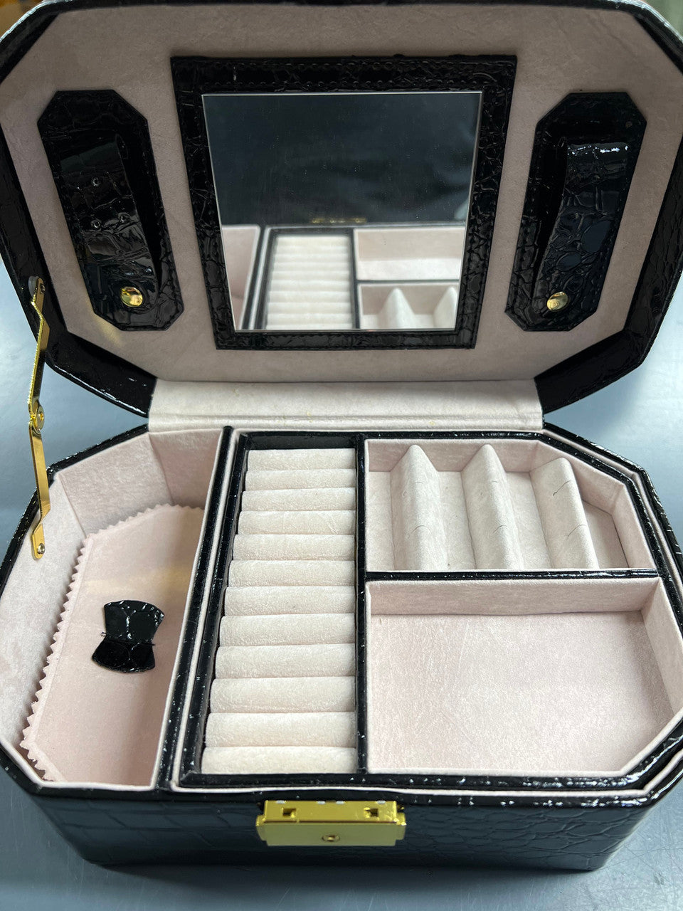 Harlembling Jewelry Box