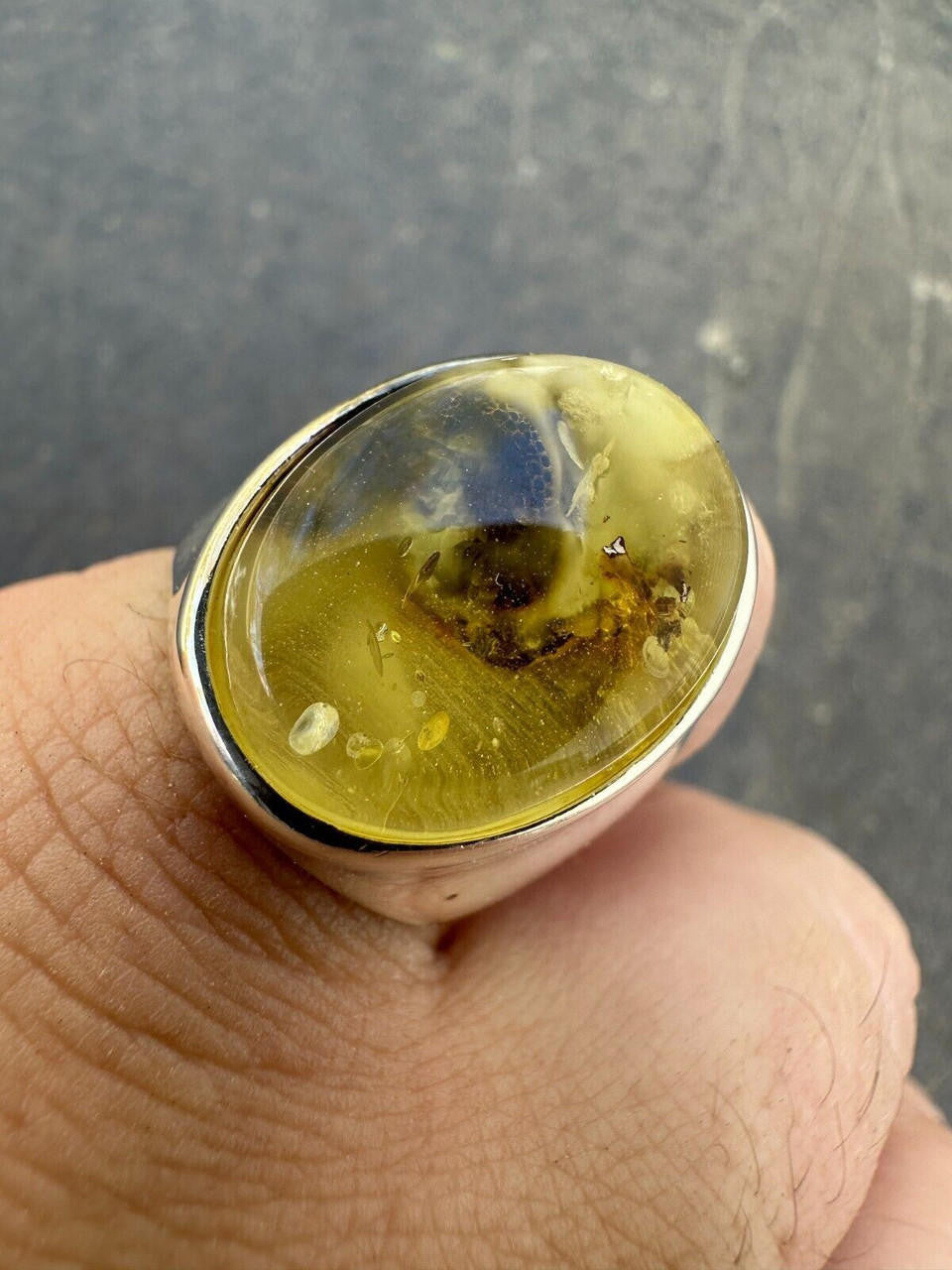 HarlemBling Large Genuine Baltic Amber Stone Mens Real Solid 925 Sterling Silver Signet Ring