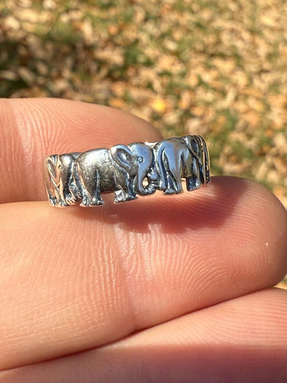 HarlemBling Lucky Elephant Band Ring - 925 Silver - Plain