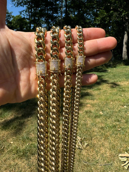 HarlemBling Miami Cuban Link Chain Necklace W. CZ Clasp - 14k Gold Plated Stainless Steel - 16"-30" - 8mm-14mm