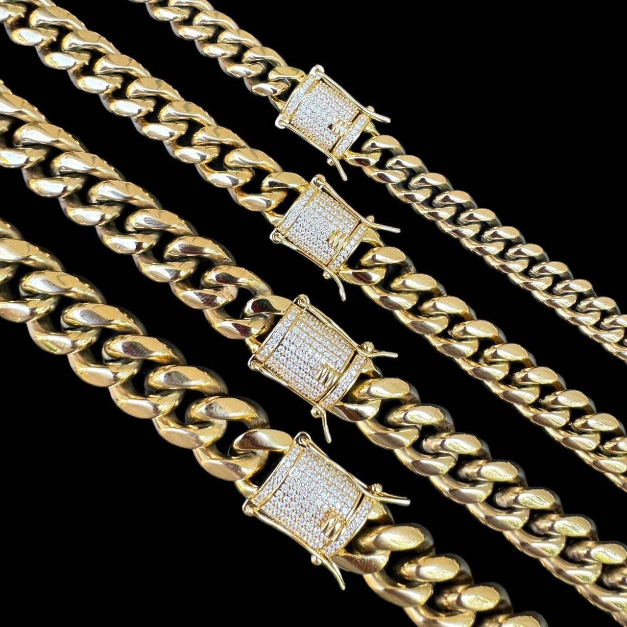 HarlemBling Miami Cuban Link Chain Necklace W. CZ Clasp - 14k Gold Plated Stainless Steel - 16"-30" - 8mm-14mm