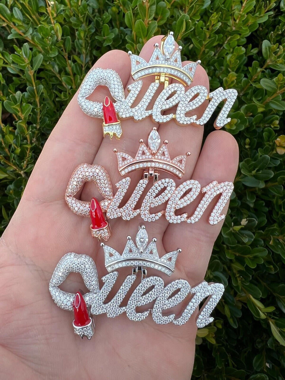 HarlemBling MOISSANITE 925 Silver/Gold/Rose Iced Queen W. Crown & Lipstick Pendant Necklace