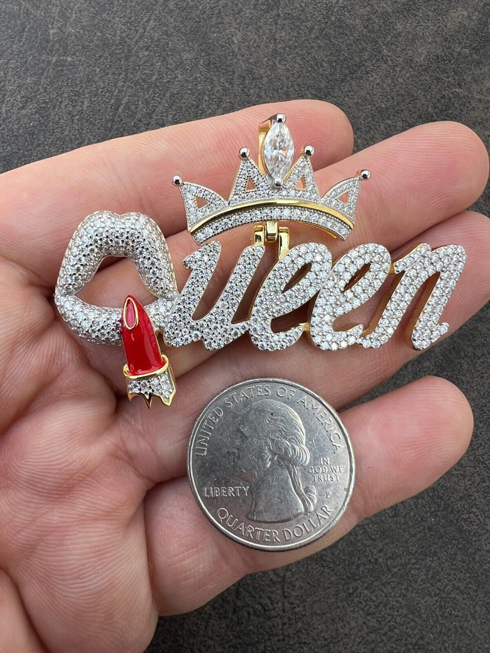 HarlemBling MOISSANITE 925 Silver/Gold/Rose Iced Queen W. Crown & Lipstick Pendant Necklace