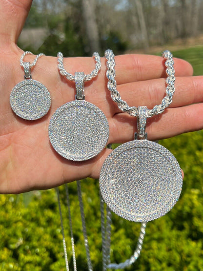 HarlemBling MOISSANITE Dog Tag Out Iced Round Hip Hop Pendant Necklace Pass Diamond Tester