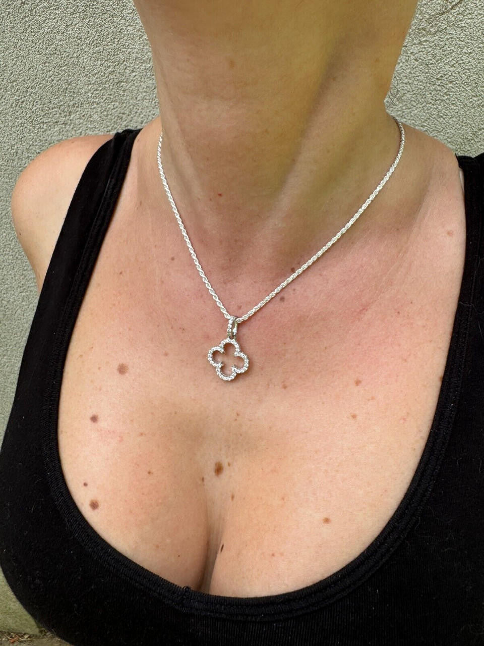 a*i様 ドミネーター　CLOVER Open Clover Flower Pendant Iced MOISSANITE Real 925 Silver
