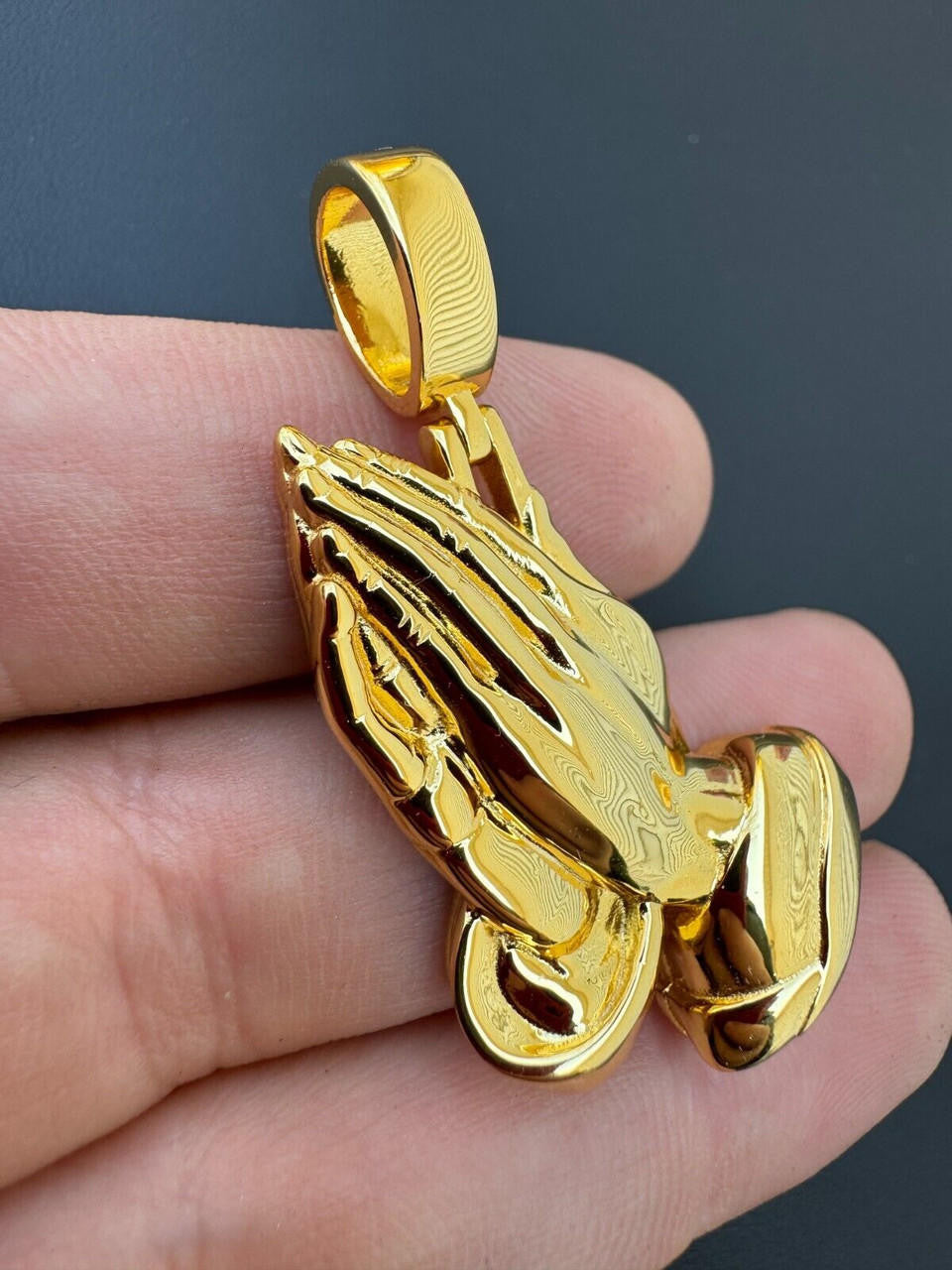 HarlemBling Praying Hands Religious Pendant Plain 14k Gold Over 925 Sterling Silver Necklace