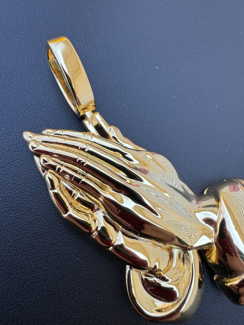 HarlemBling Praying Hands Religious Pendant Plain 14k Gold Over 925 Sterling Silver Necklace