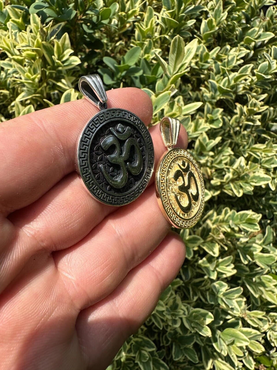 HarlemBling Real 925 Silver / 14k Gold Plated Ohn Hindu Om Big 1" Medallion Pendant Necklace