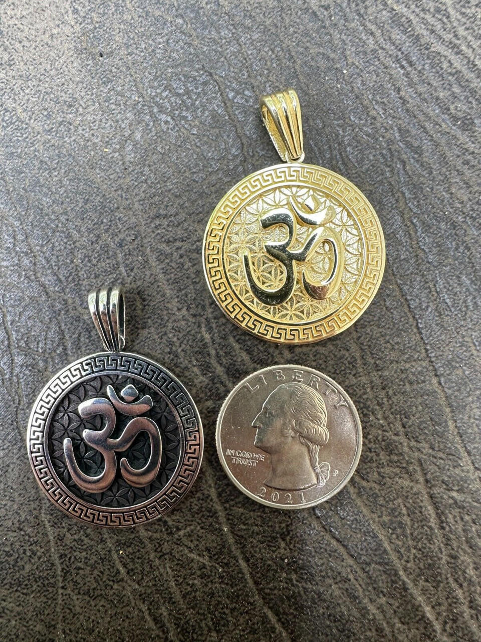 HarlemBling Real 925 Silver / 14k Gold Plated Ohn Hindu Om Big 1" Medallion Pendant Necklace