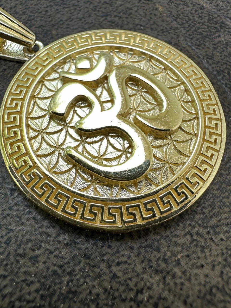 HarlemBling Real 925 Silver / 14k Gold Plated Ohn Hindu Om Big 1" Medallion Pendant Necklace