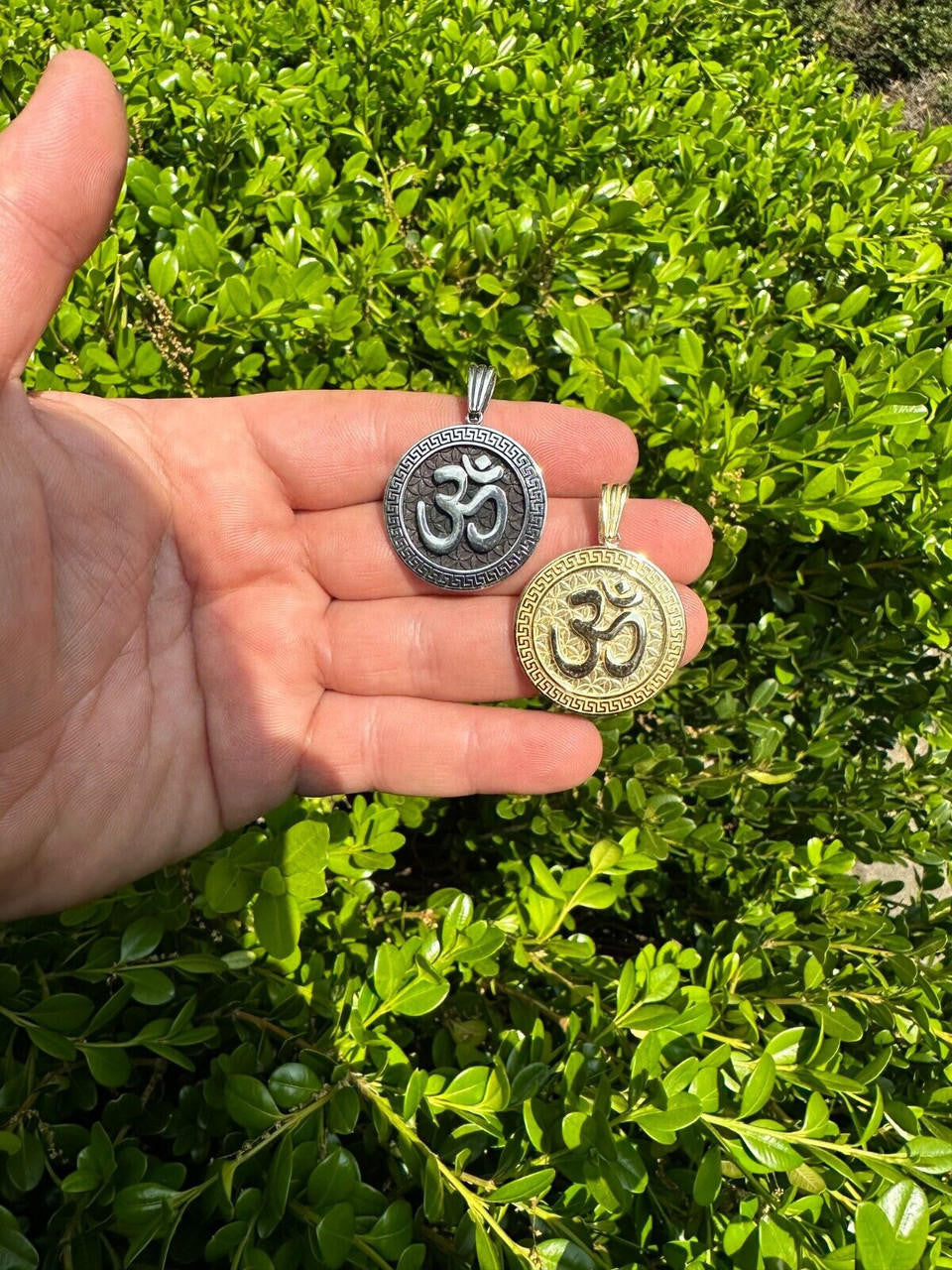 HarlemBling Real 925 Silver / 14k Gold Plated Ohn Hindu Om Big 1" Medallion Pendant Necklace