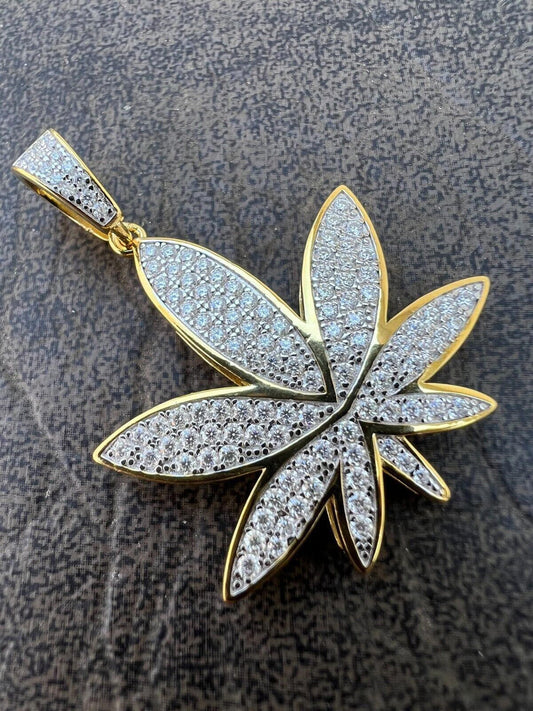 HarlemBling Real Iced VVS MOISSANITE 925 Silver/Gold Plated Marijuana Weed Pendant Necklace