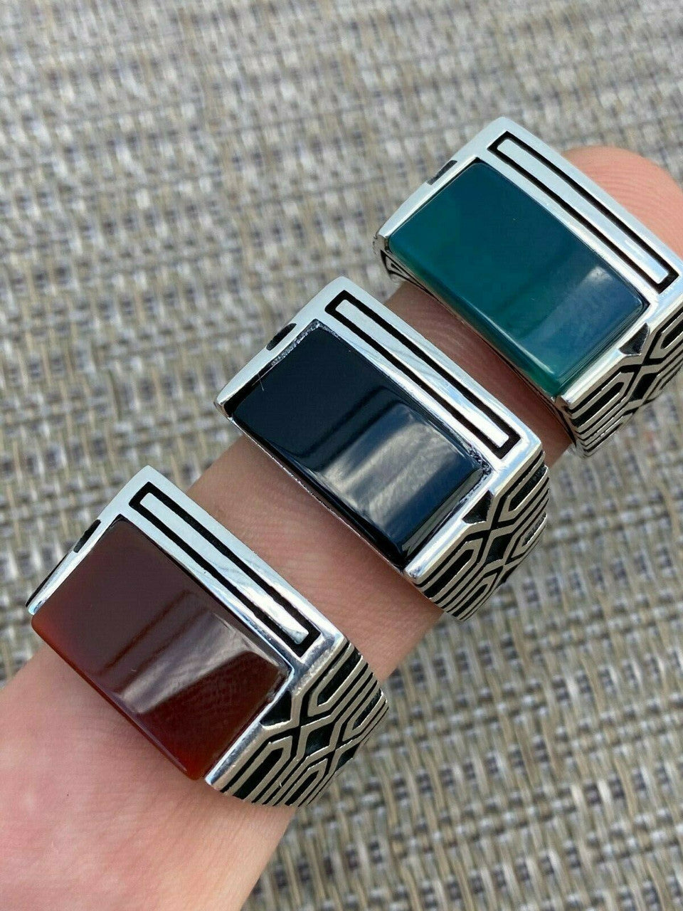 HarlemBling Real Solid 925 Sterling Silver Black Onyx Green Or Red Agate Mens Stone Ring