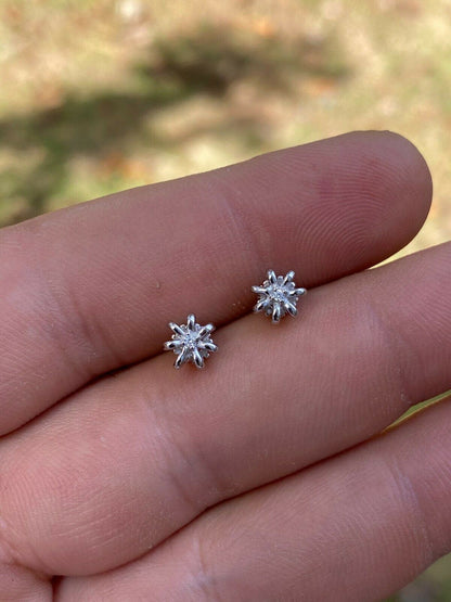 HarlemBling Real Solid 925 Sterling Silver Crown Shape Earrings Small Solitaire Studs Girls