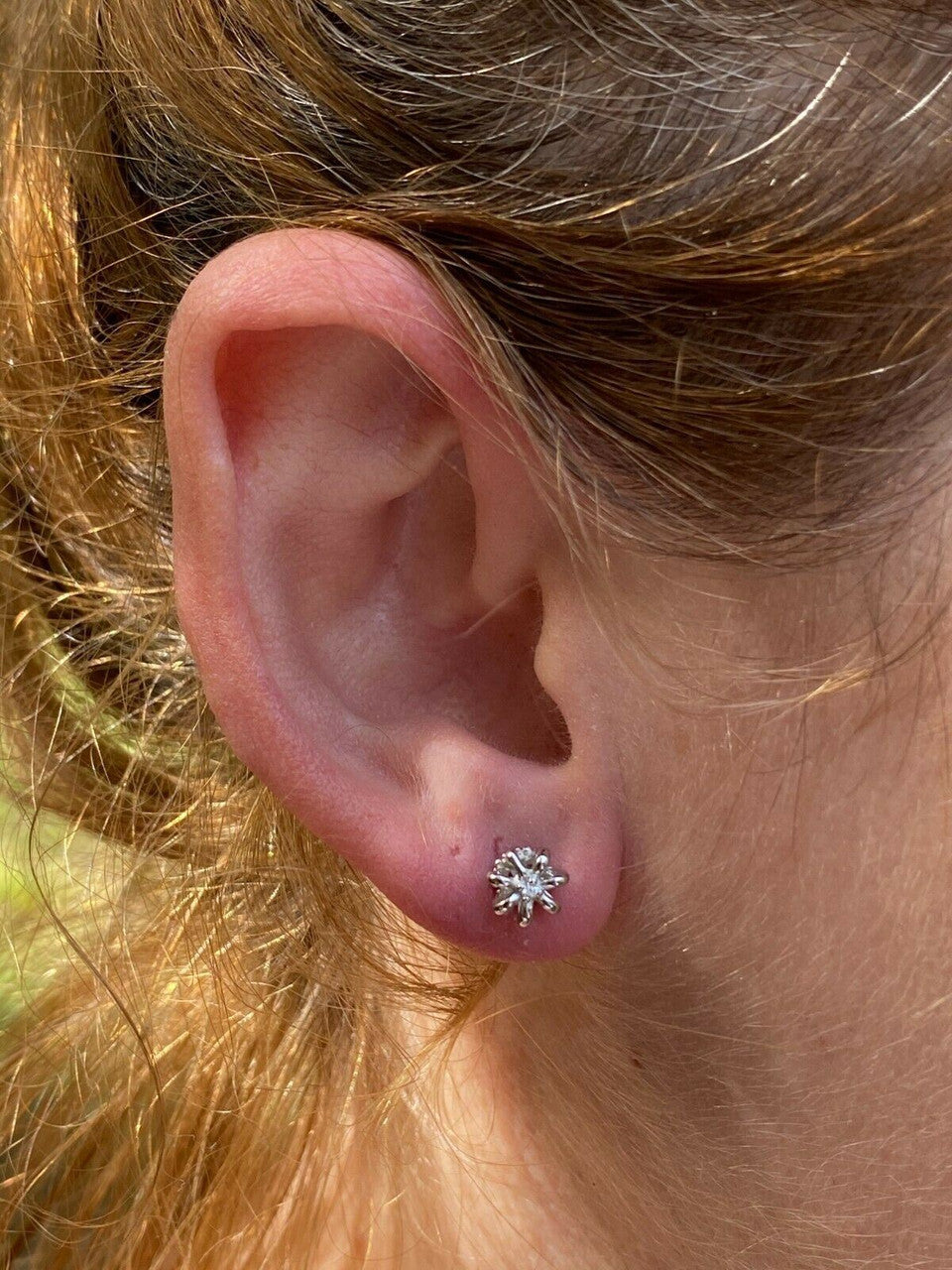 HarlemBling Real Solid 925 Sterling Silver Crown Shape Earrings Small Solitaire Studs Girls