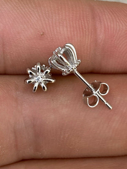 HarlemBling Real Solid 925 Sterling Silver Crown Shape Earrings Small Solitaire Studs Girls