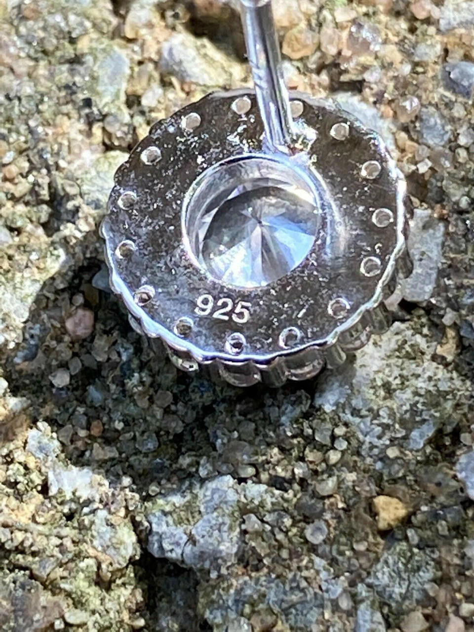 HarlemBling Real Solid 925 Sterling Silver Earrings 10mm Solitaire Round Studs Flashy HipHop