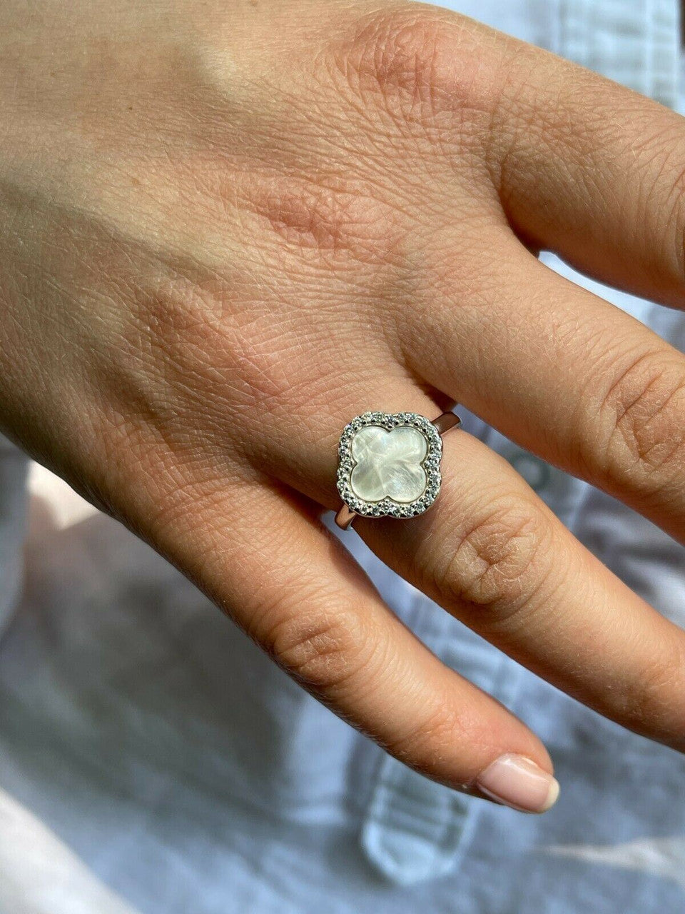 HarlemBling Real Solid 925 Sterling Silver Flower Clover Ring White Mother Of Pearl Diamonds