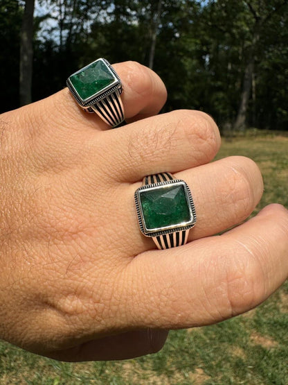 HarlemBling Royalty Ring - 925 Silver - Genuine Green Emerald Stone