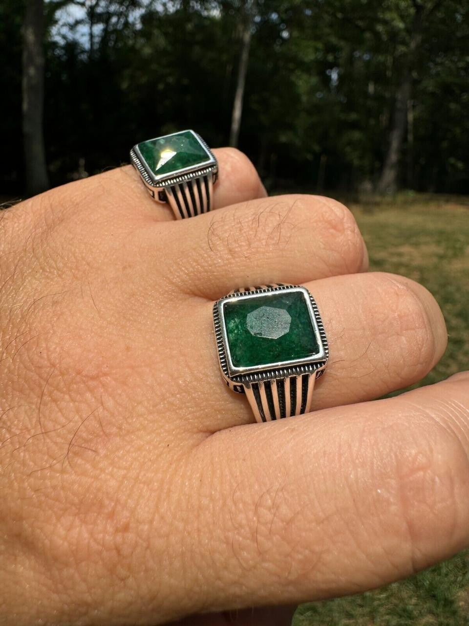 HarlemBling Royalty Ring - 925 Silver - Genuine Green Emerald Stone