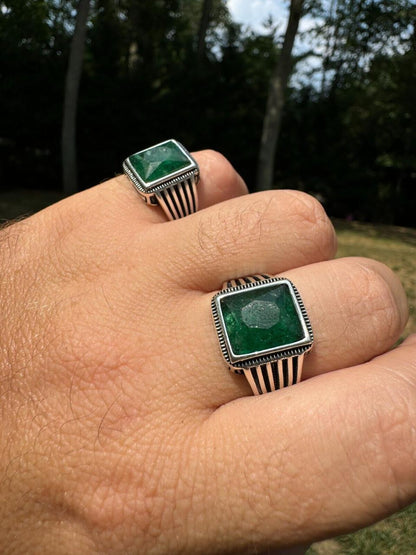 HarlemBling Royalty Ring - 925 Silver - Genuine Green Emerald Stone