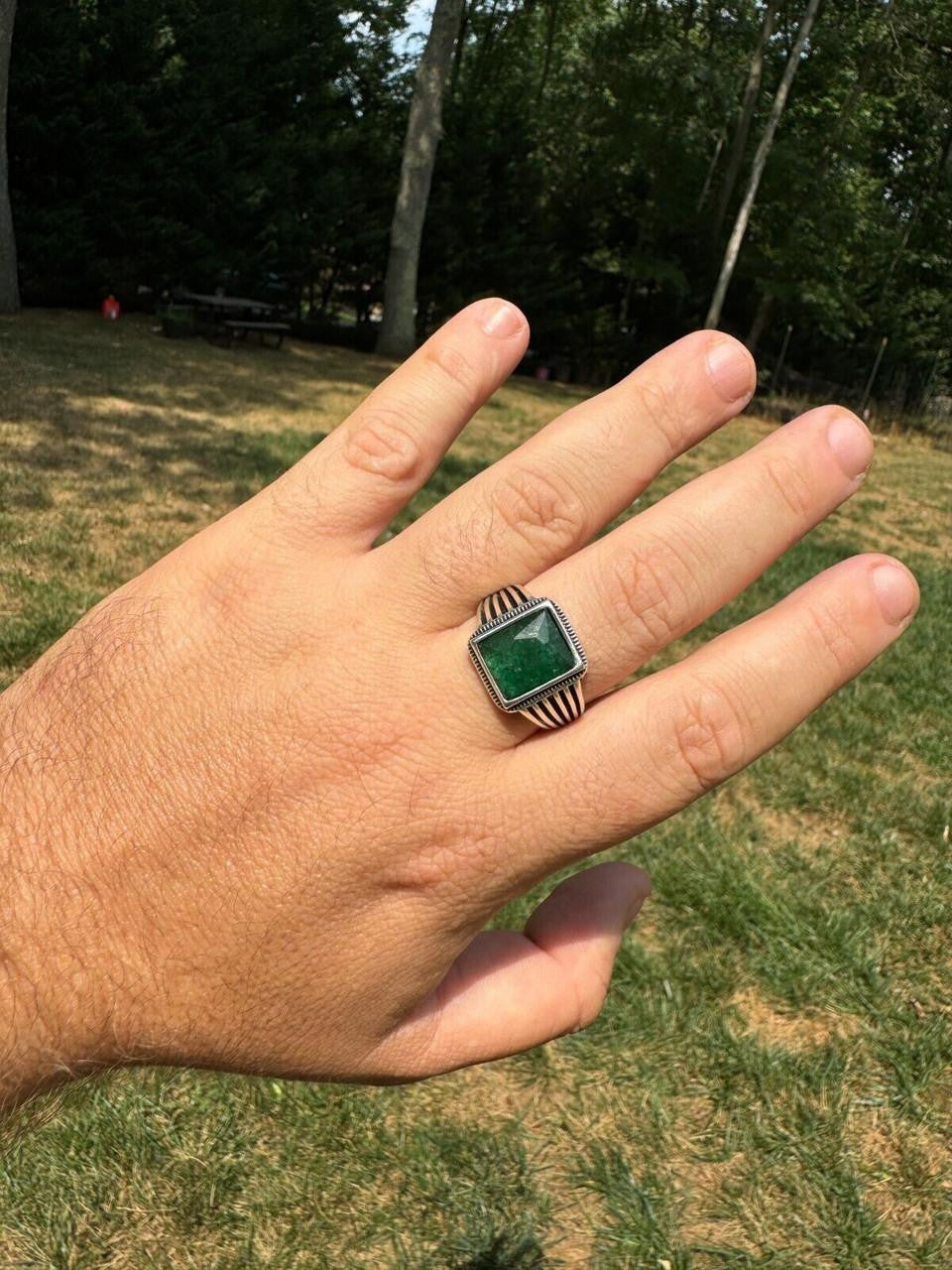 HarlemBling Royalty Ring - 925 Silver - Genuine Green Emerald Stone