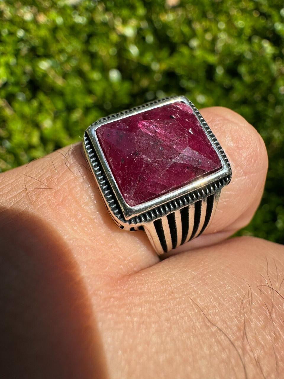 HarlemBling Royalty Ring - 925 Silver - Genuine Red Ruby Stone