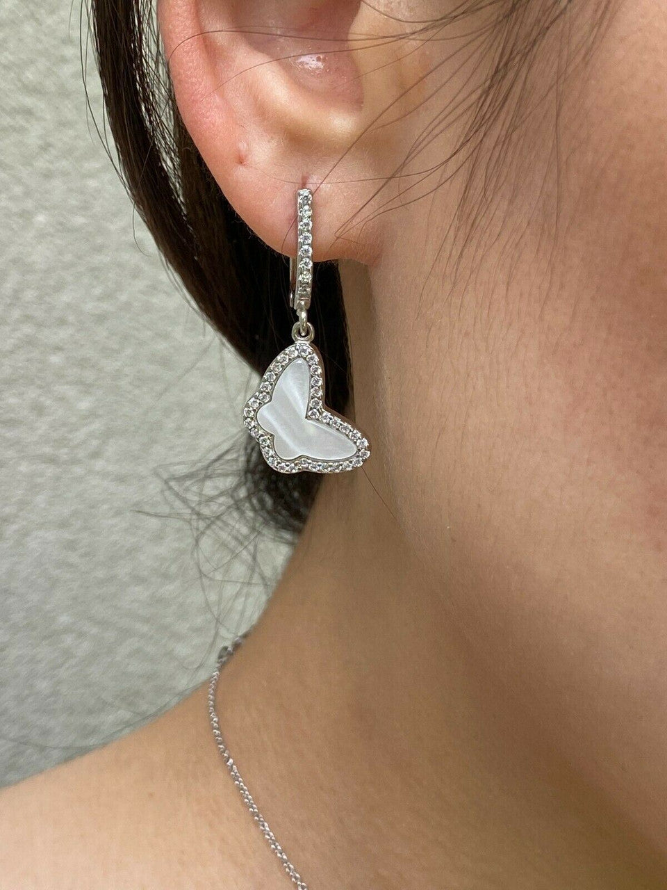 HarlemBling Solid 925 Silver Butterfly Mother Of Pearl Ring Necklace and Earrings Ladies Set