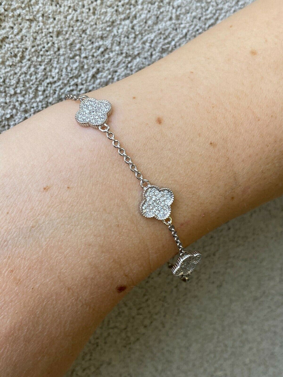 HarlemBling Solid 925 Sterling Silver Four Leaf Clover 6 Motif Bracelet Iced Diamond Ladies