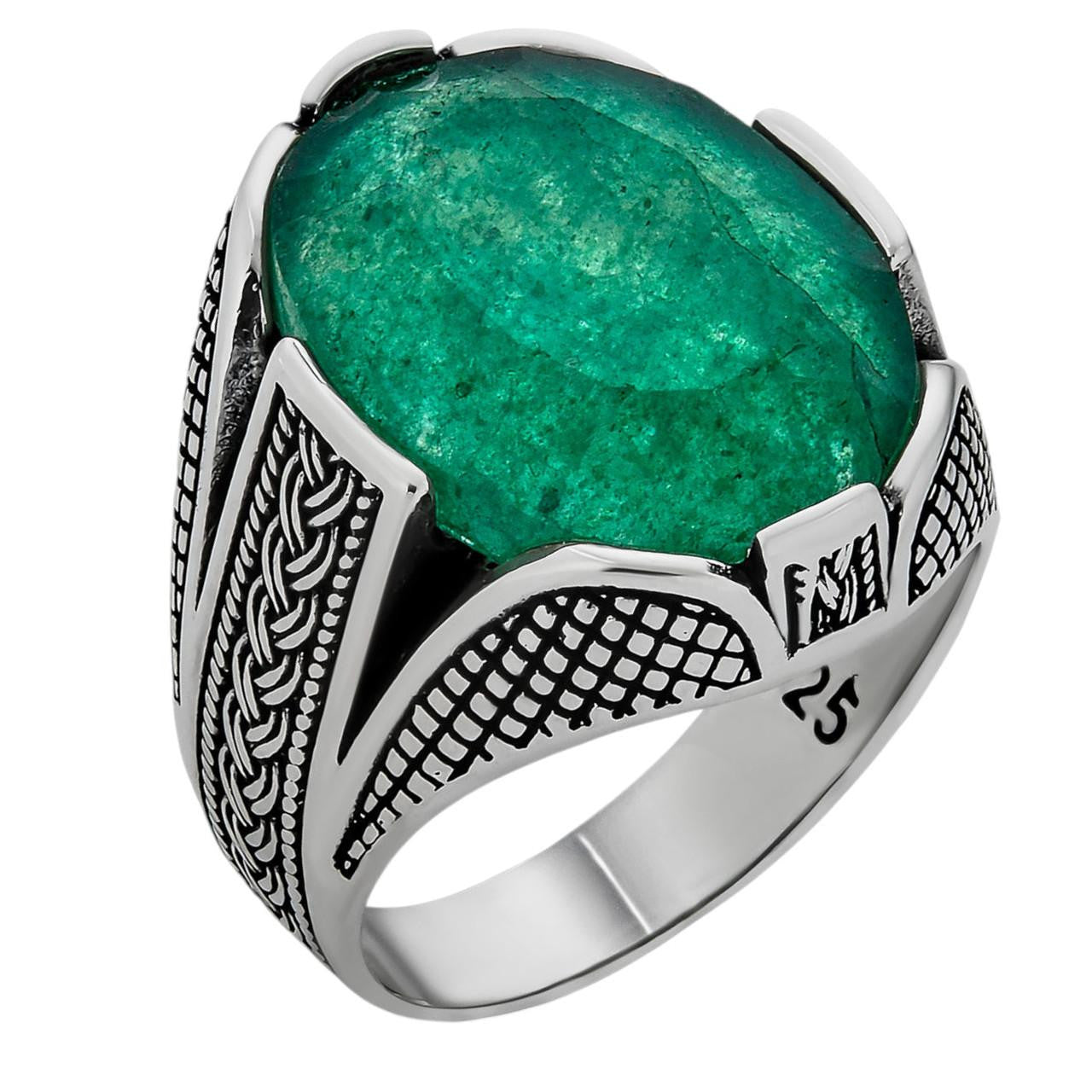 HarlemBling Wealth Ring - 925 Silver Oxidized - Genuine Green Emerald Stone