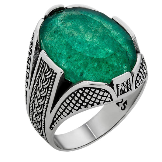 HarlemBling Wealth Ring - 925 Silver Oxidized - Genuine Green Emerald Stone