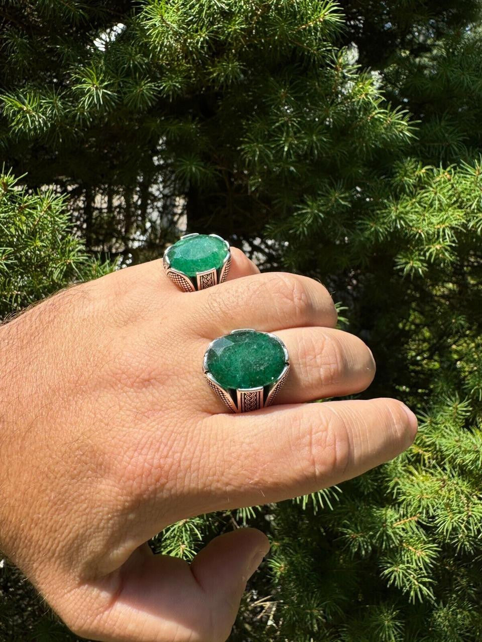 HarlemBling Wealth Ring - 925 Silver Oxidized - Genuine Green Emerald Stone