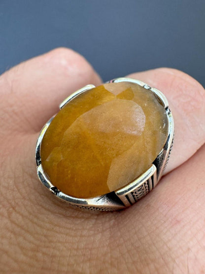 HarlemBling Wealth Ring - 925 Silver Oxidized - Genuine Yellow Sapphire Stone