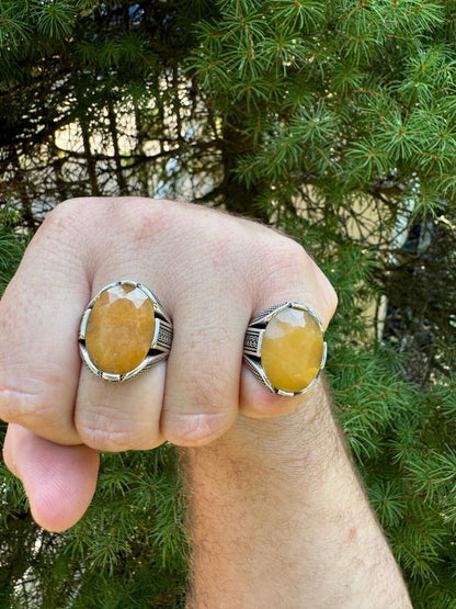 HarlemBling Wealth Ring - 925 Silver Oxidized - Genuine Yellow Sapphire Stone