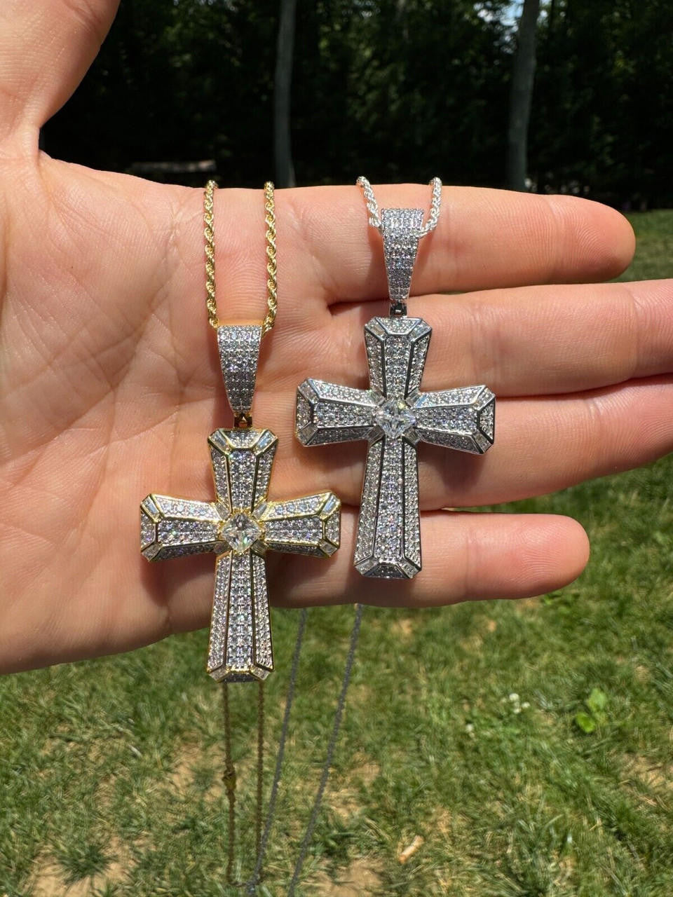 Hip Hop Moissanite Cross W. 1ct Center Stone Pendant - Iced 925 Silver /Gold Necklace